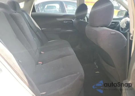 2013 Nissan Altima 2.5 from USA, damaged, VIN 1N4AL3AP7DN482005